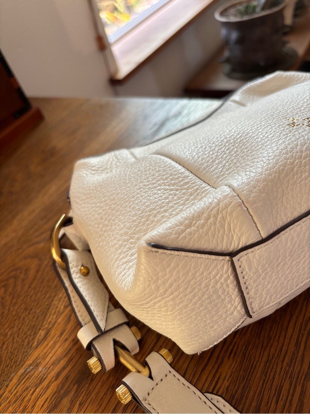 India Hicks Shift & Switch Crossbody Bag - Picture 8 of 16